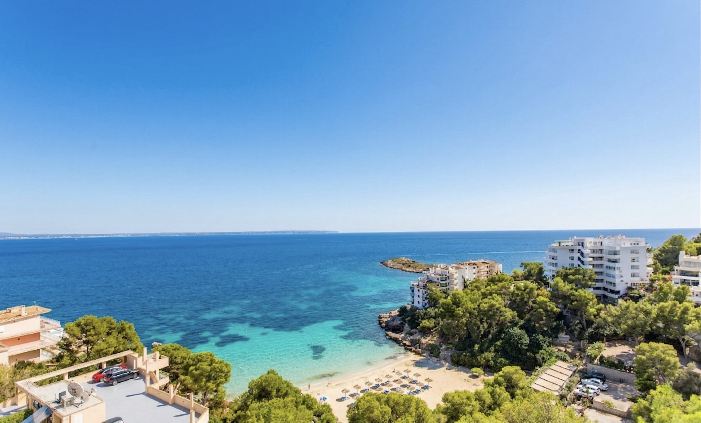 Nice spacious renovated apartment with panoramic sea views in Illetas